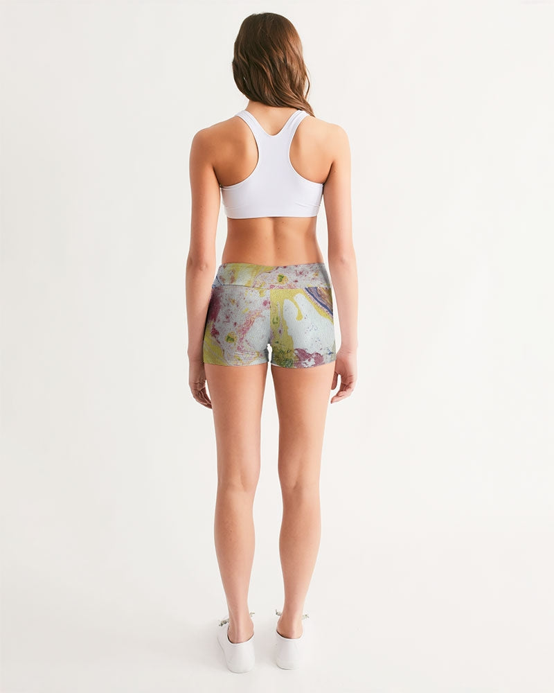 BERRY SWIRL Women's Mid-Rise Yoga Shorts